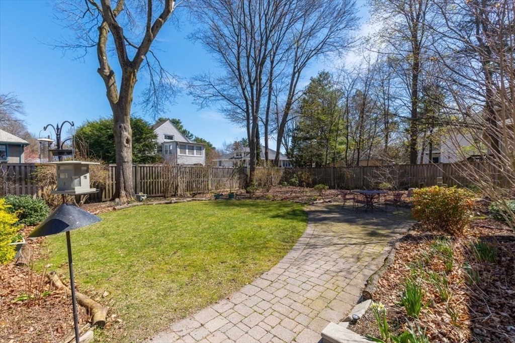 6 Briarfield Road Milton, MA 02186 - Photo 34 of 41 Gallery Image 34