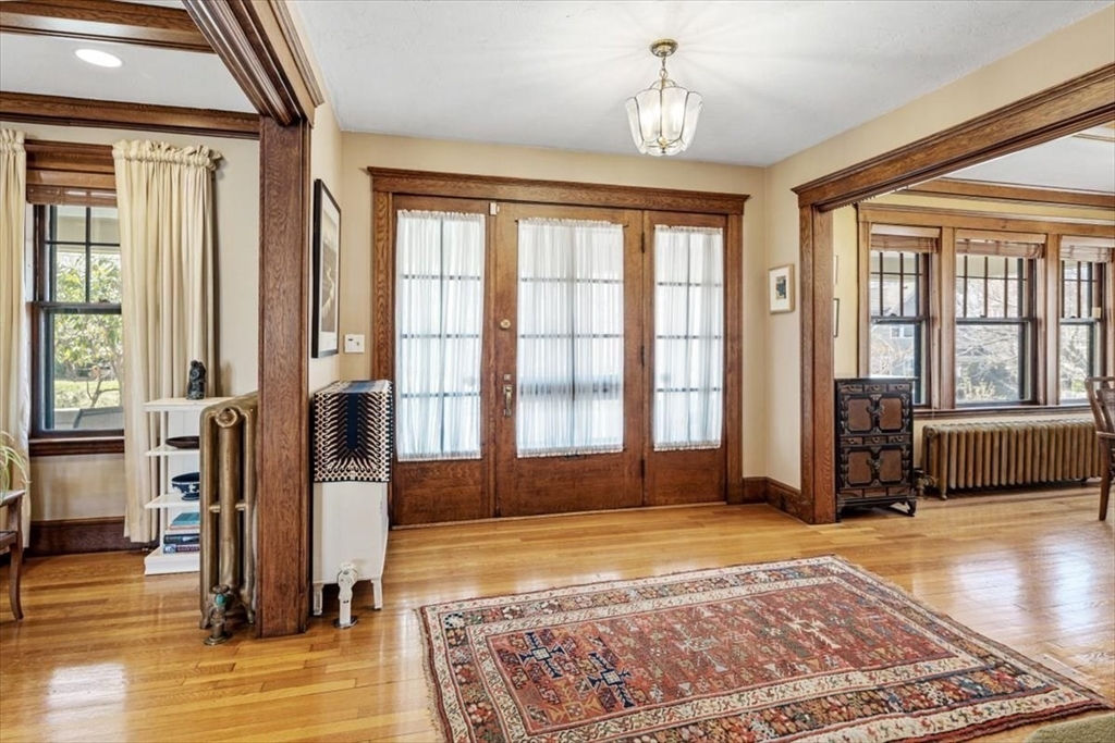 6 Briarfield Road Milton, MA 02186 - Photo 4 of 41 Gallery Image 4