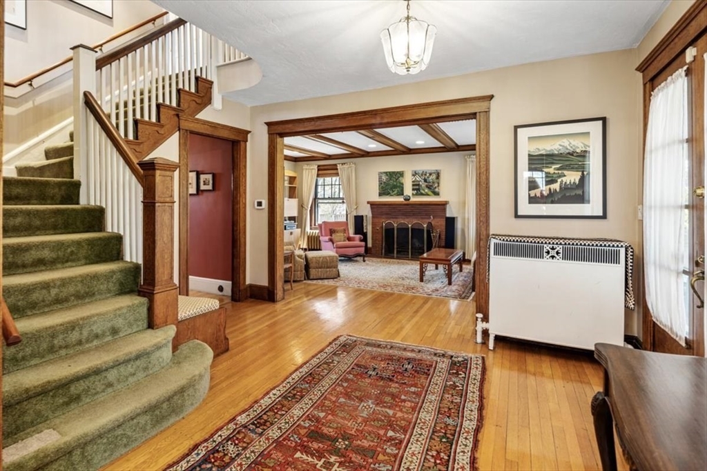 6 Briarfield Road Milton, MA 02186 - Photo 5 of 41 Gallery Image 5