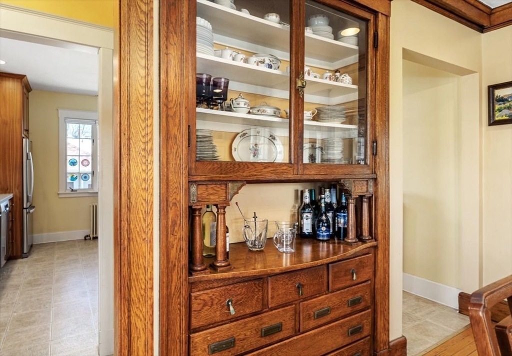 6 Briarfield Road Milton, MA 02186 - Photo 10 of 41 Gallery Image 10