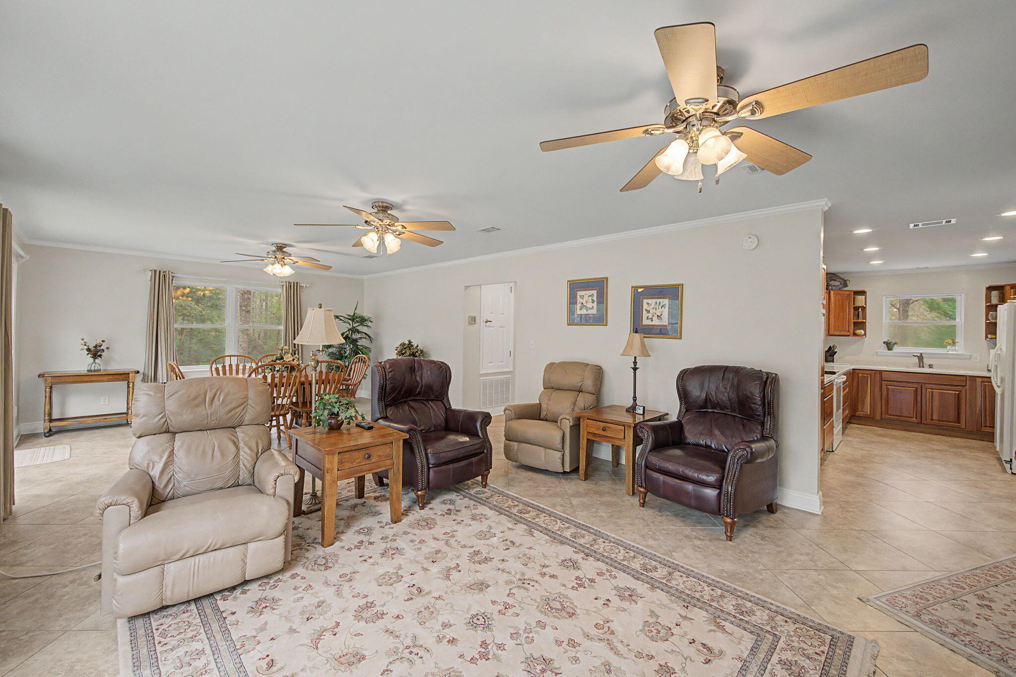 6730 Owens Road Laurel Hill, FL 32567 - Photo 15 of 36 a living room with furniture