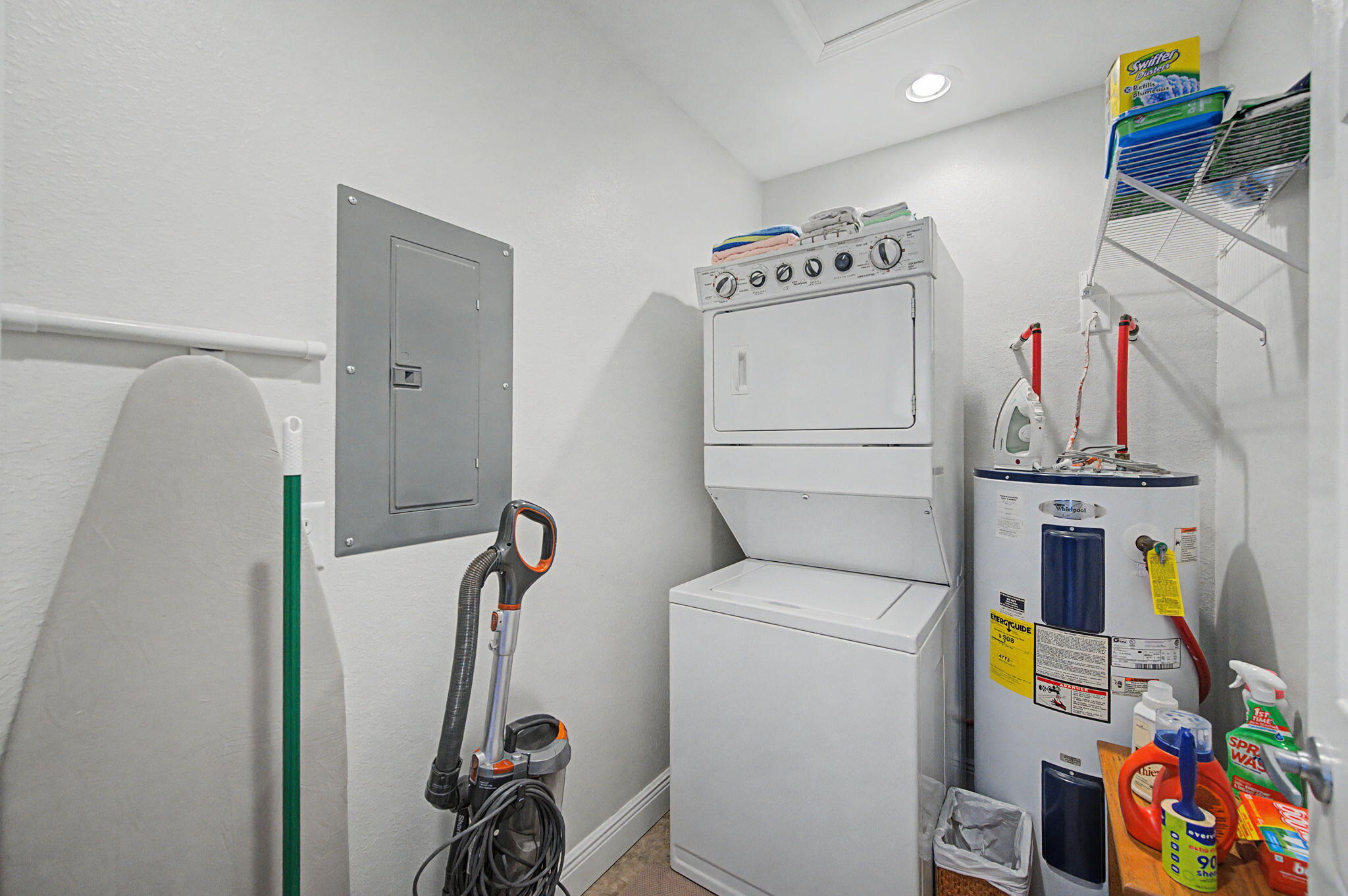 6730 Owens Road Laurel Hill, FL 32567 - Photo 25 of 36 a utility room with dryer and washer