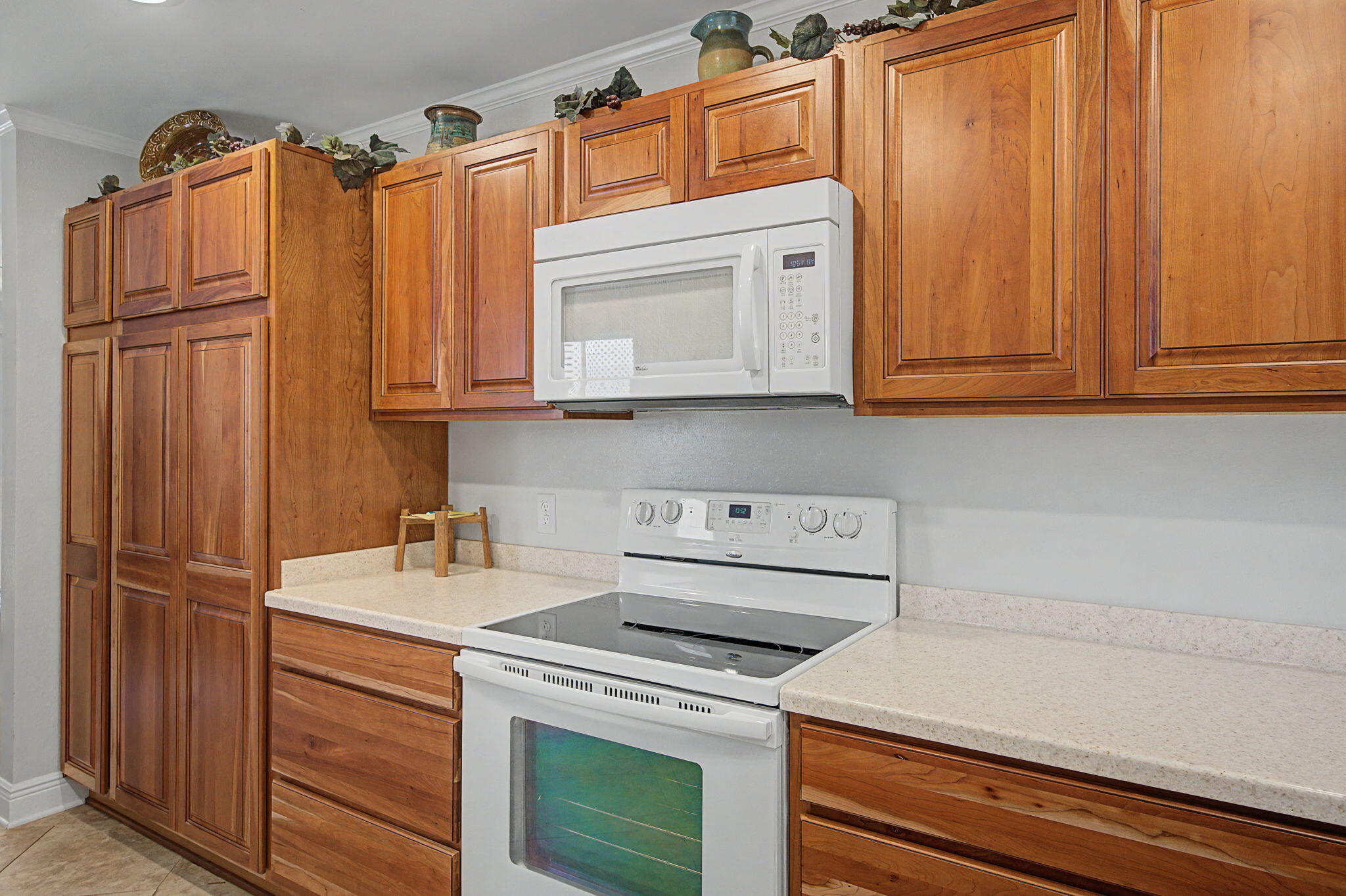 6730 Owens Road Laurel Hill, FL 32567 - Photo 30 of 36 a utility room with dryer and washer