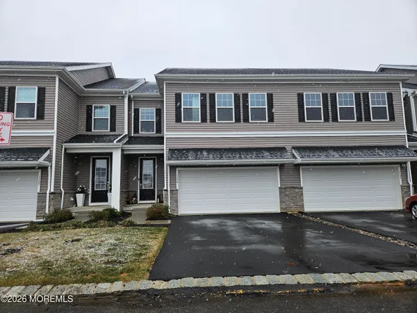 $880,000 | 1104 Navigator Avenue, Marlboro, NJ 07746