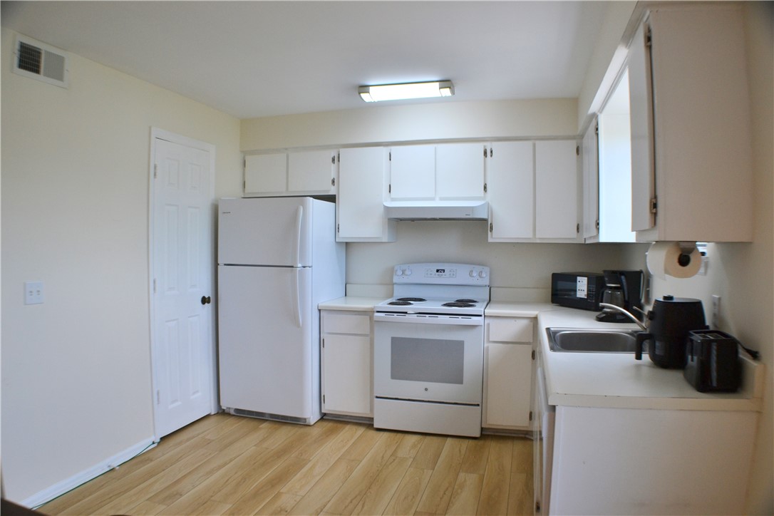 250 Elm Street, Unit 321 Clemson, SC 29631 - Photo 2 of 13
