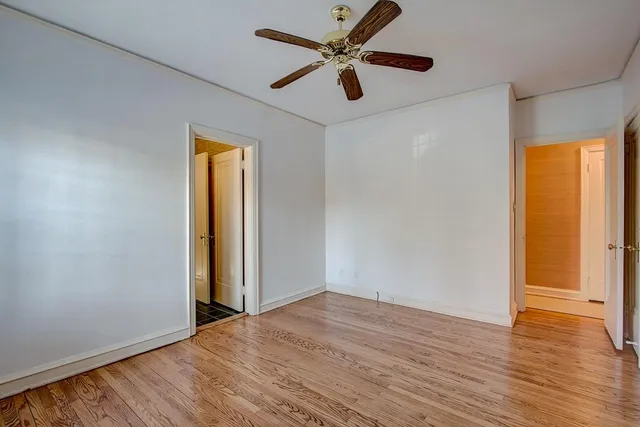 $2,900 | 2225 East Woodstock Place, Milwaukee, WI 53202