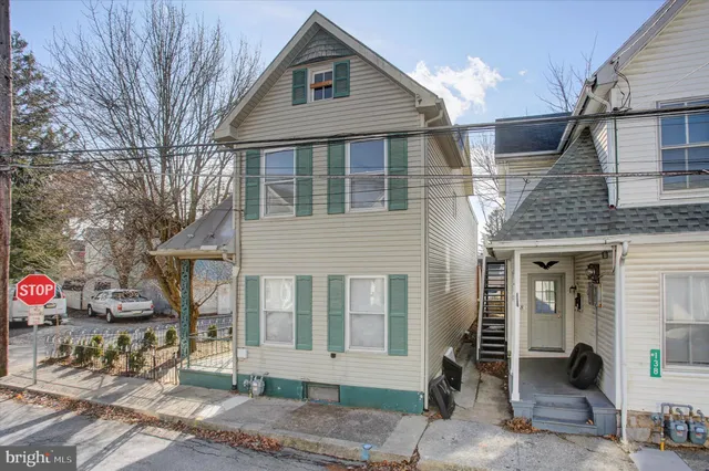 $139,900 | 140 East Vine Street, Chambersburg, PA 17201