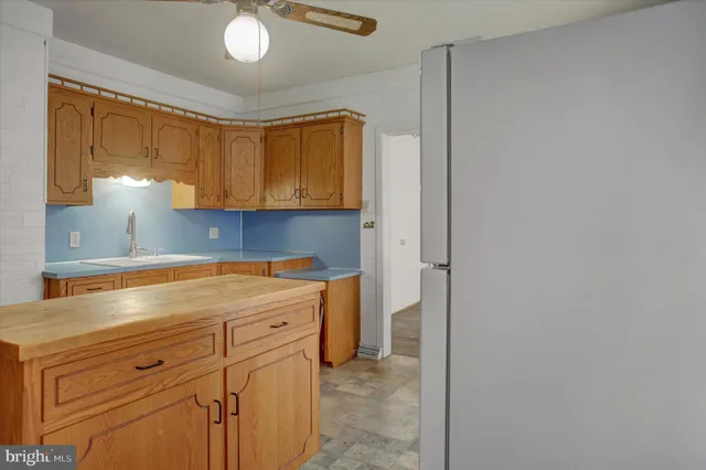 $139,900 | 140 East Vine Street, Chambersburg, PA 17201