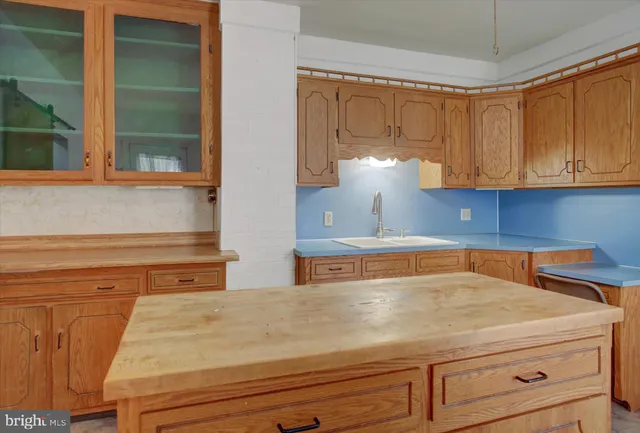 $139,900 | 140 East Vine Street, Chambersburg, PA 17201