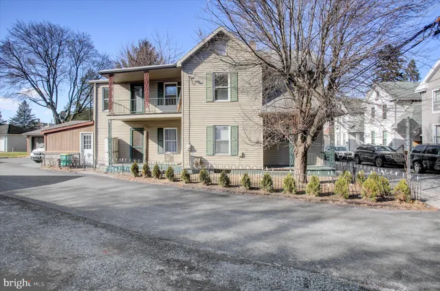 $139,900 | 140 East Vine Street, Chambersburg, PA 17201