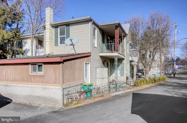 $139,900 | 140 East Vine Street, Chambersburg, PA 17201