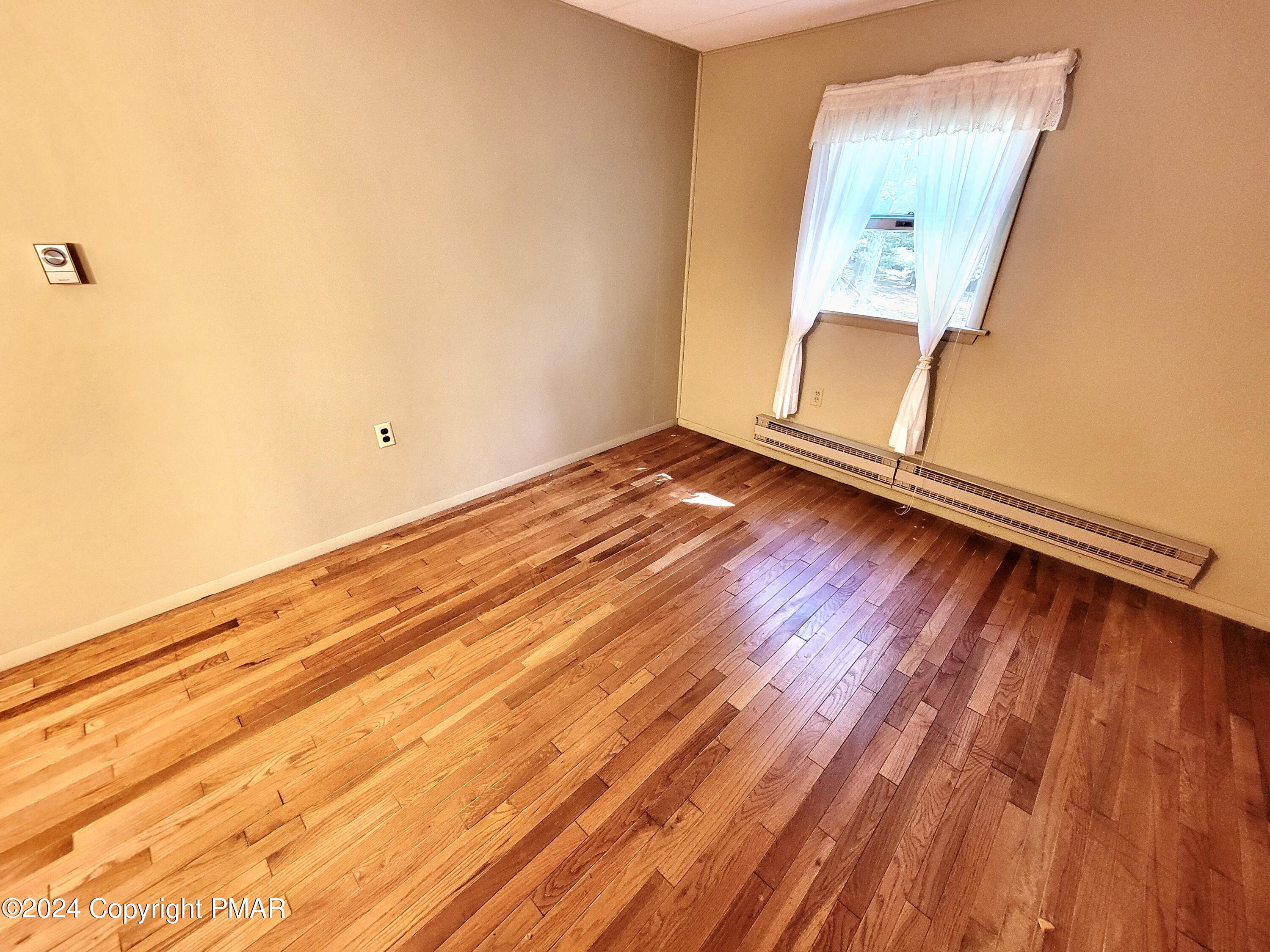 288 Five Springs Road Stroudsburg, PA 18360 - Photo 13 of 38 20240607_100109
