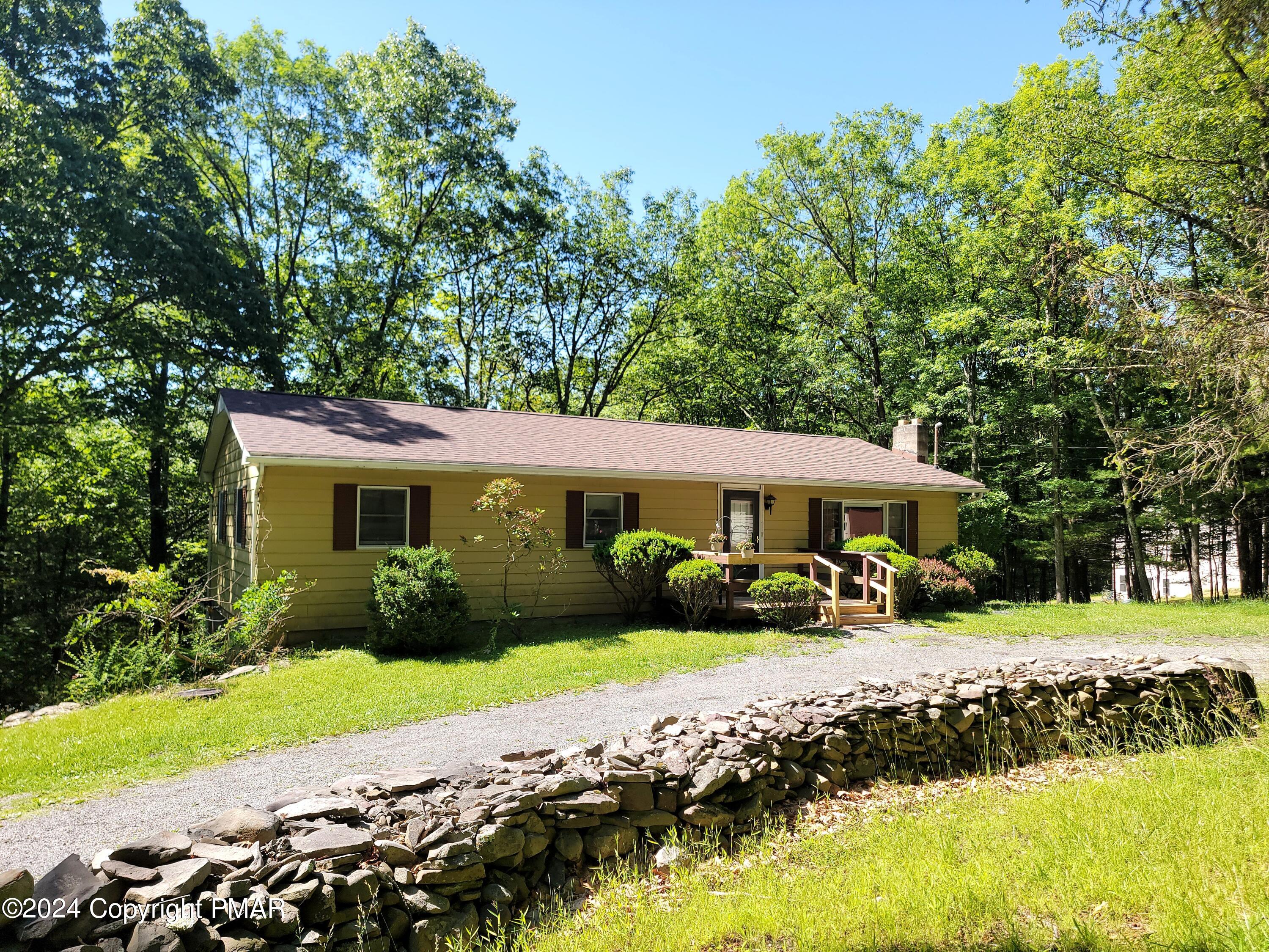 288 Five Springs Road Stroudsburg, PA 18360 - Photo 26 of 38 20240607_102515