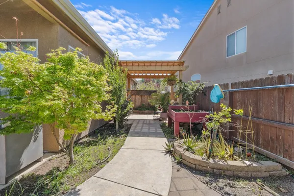 $625,000 | 21255 Ruscello Lane, Friant, CA 93626