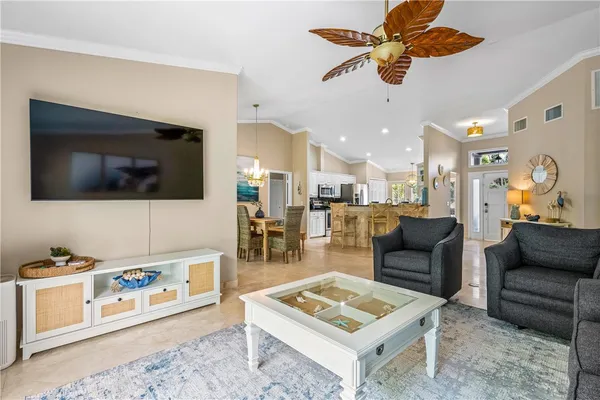 $2,850 | 2635 47th Avenue, Vero Beach, FL 32966