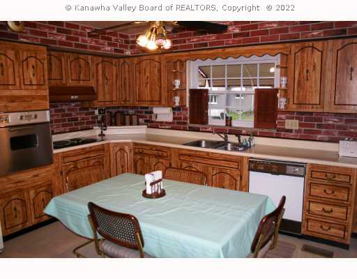 308 6th Street Ripley, WV 25271 - Photo 2 of 6 Kitchen.