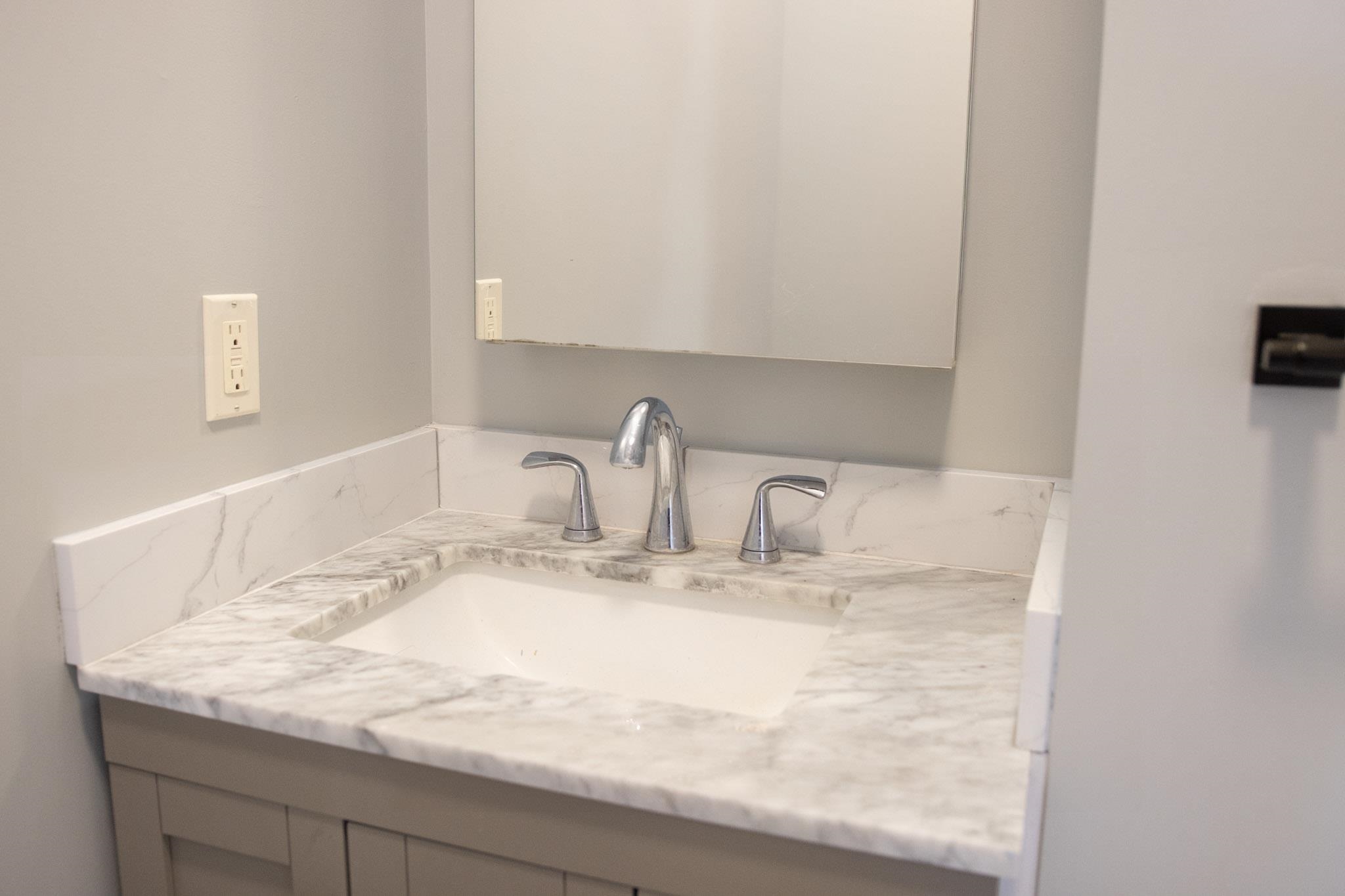 282 Central Avenue, Unit 5 Dover, NH 03820 - Photo 20 of 25