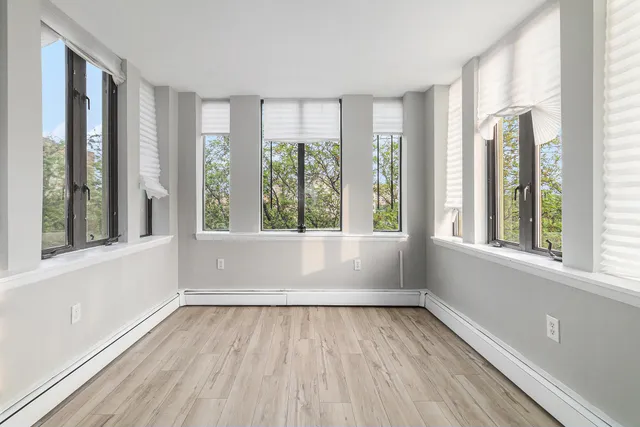 $145,000 | 120 Seward Avenue, Unit 412, Detroit, MI 48202