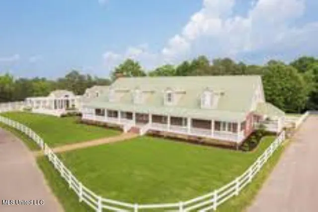 $228,000 | 6 Laura Lane, Unit 156, Iuka, MS 38852