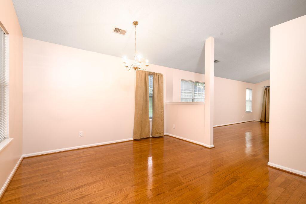 190 Droos Way Charleston, SC 29414 - Photo 2 of 31 2.DR