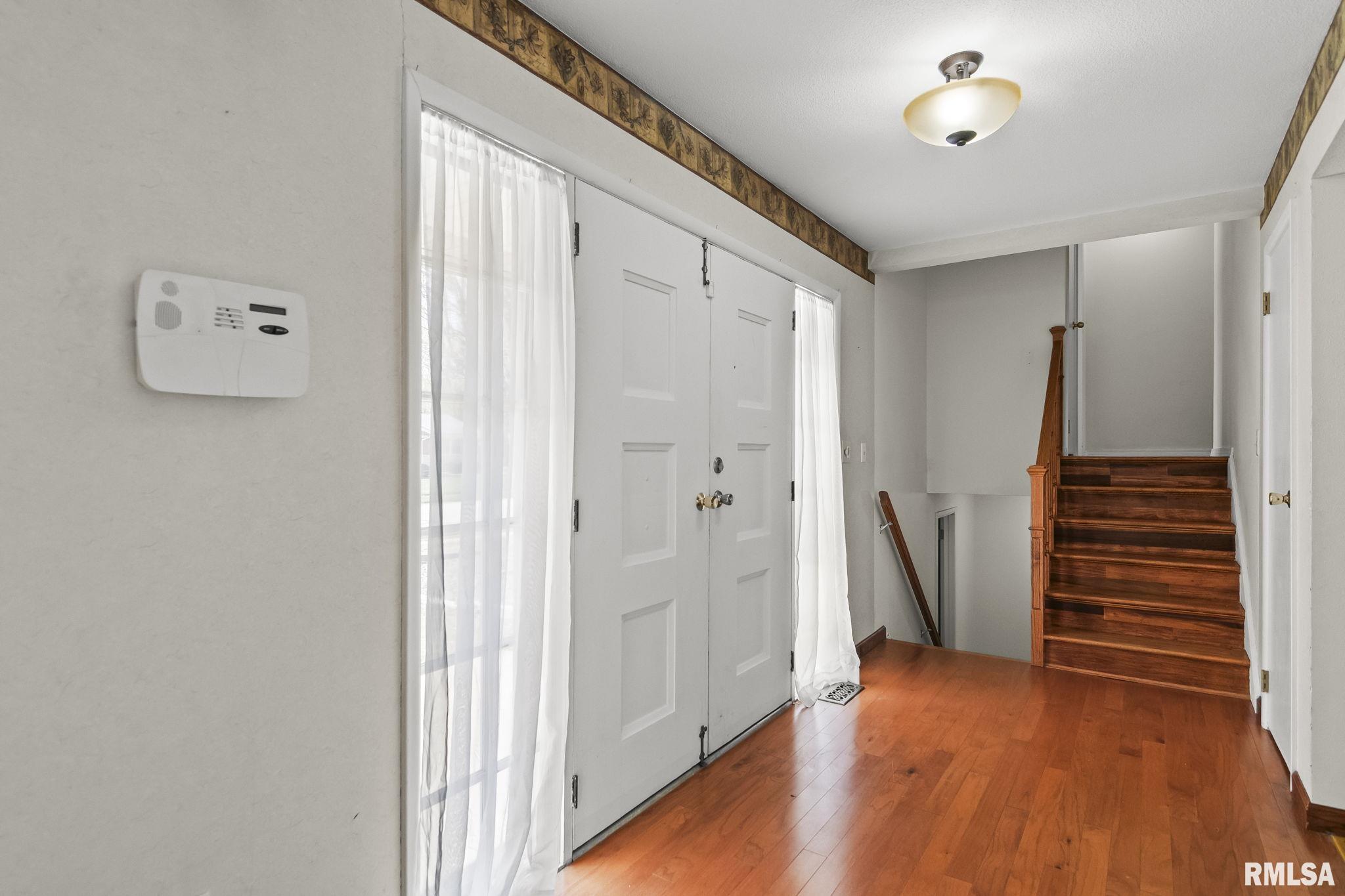 100 Andover Drive Springfield, IL 62704 - Photo 2 of 46 Gallery Image 2