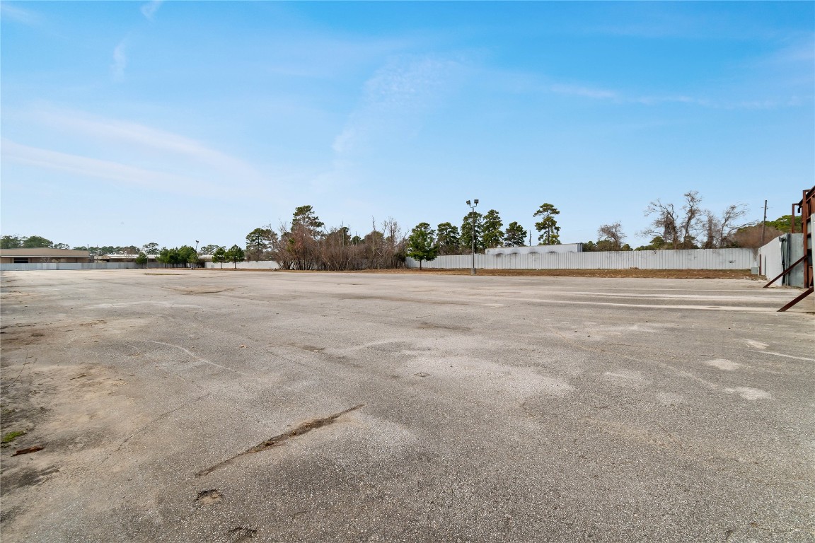 18919 Aldine Westfield Road Houston, TX 77073 - Photo 12 of 14