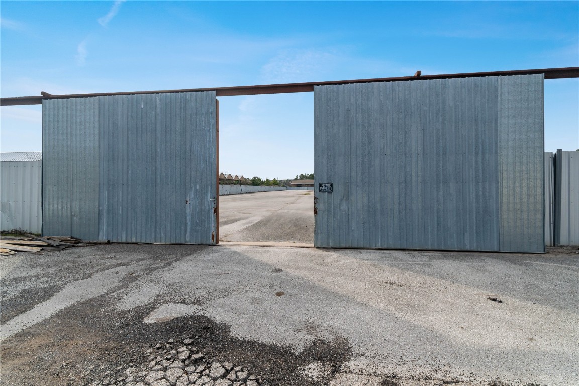 18919 Aldine Westfield Road Houston, TX 77073 - Photo 13 of 14