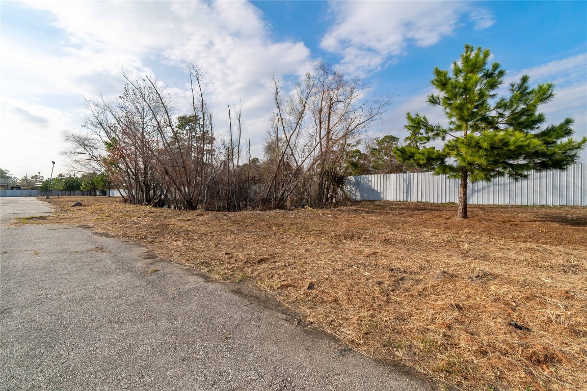 18919 Aldine Westfield Road Houston, TX 77073 - Photo 2 of 14