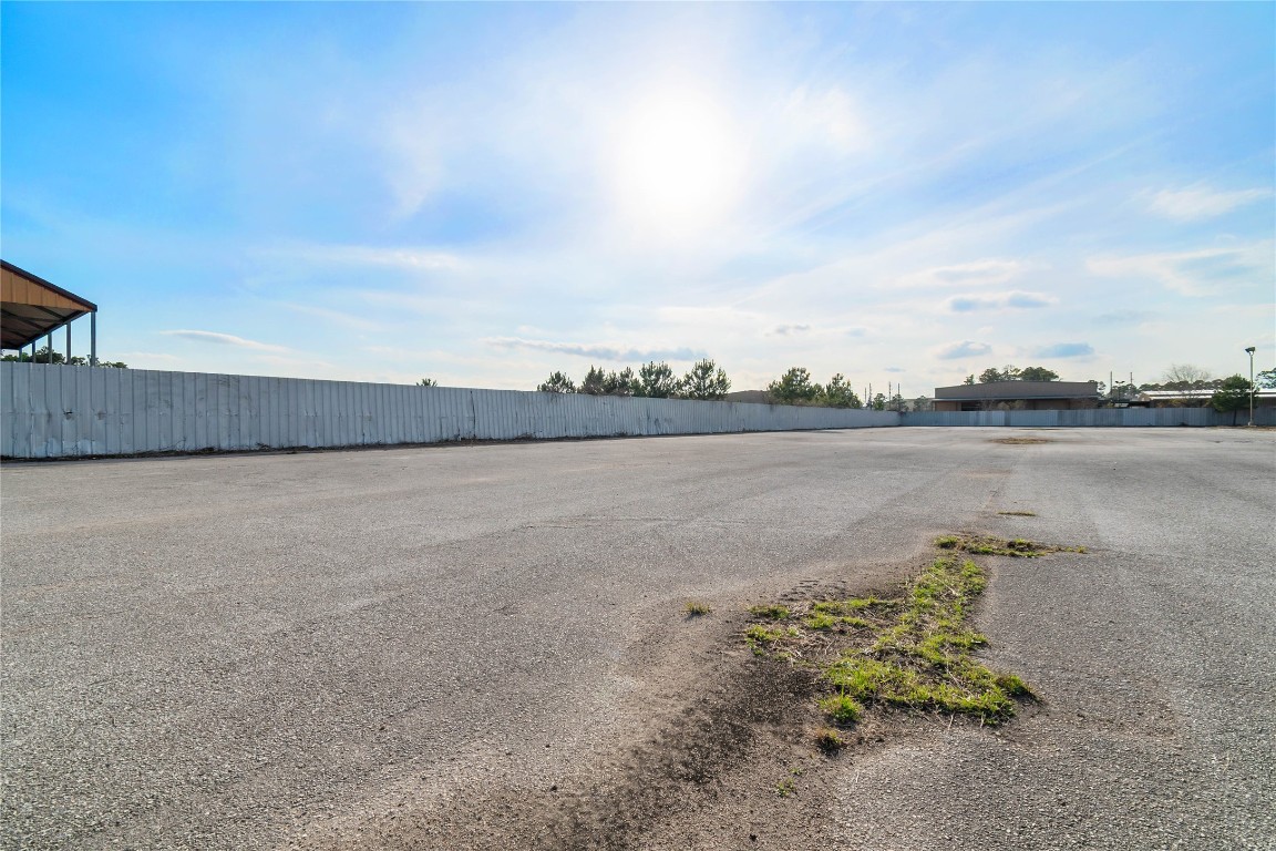 18919 Aldine Westfield Road Houston, TX 77073 - Photo 7 of 14