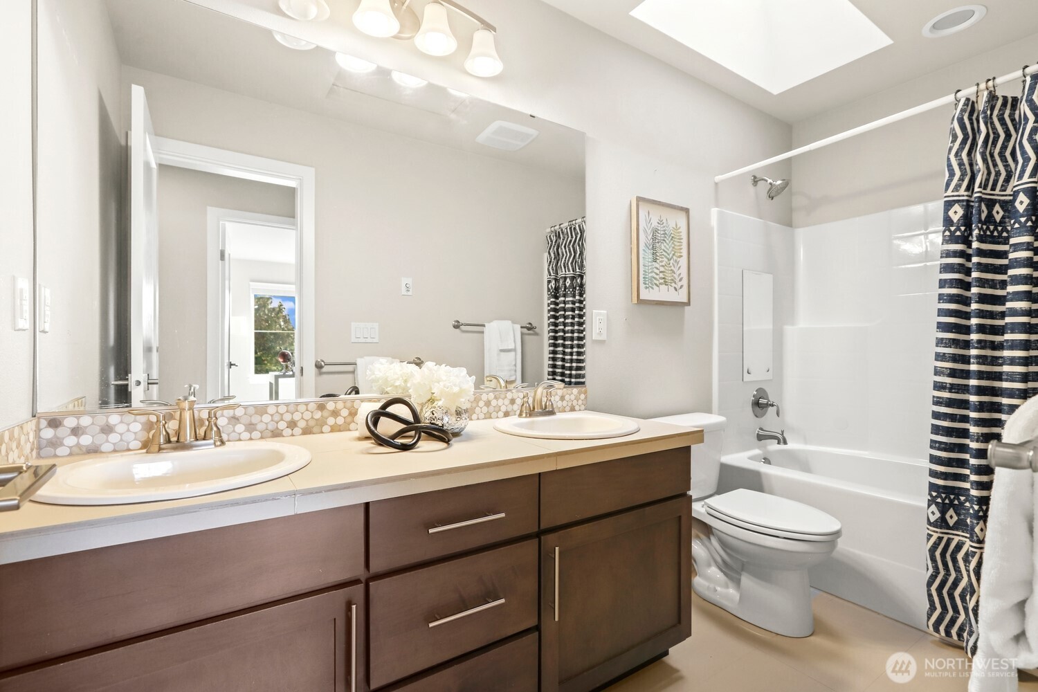 3321 167th Place Southeast Bothell, WA 98012 - Photo 26 of 39 Gallery Image 26