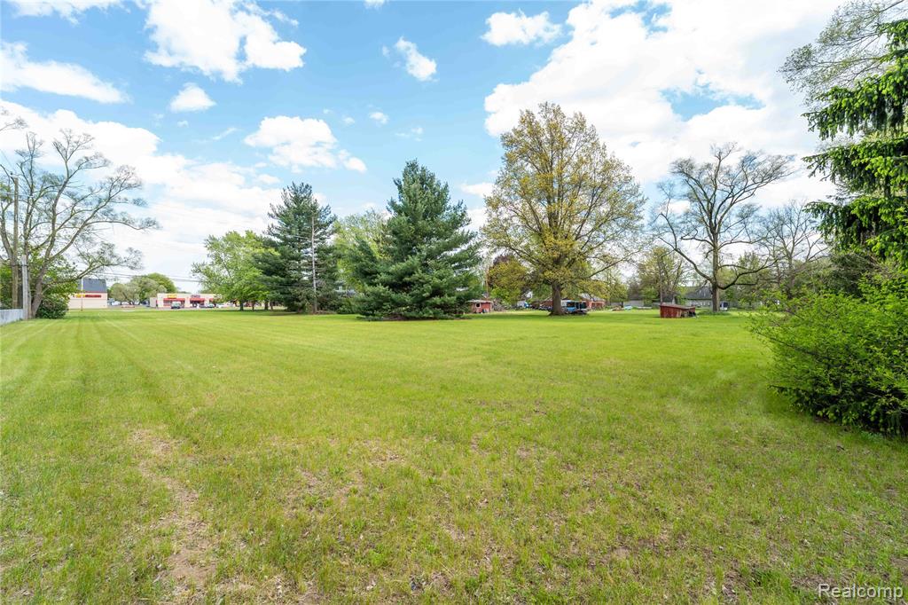 9282 Wayne Road Romulus, MI 48174 - Photo 27 of 39