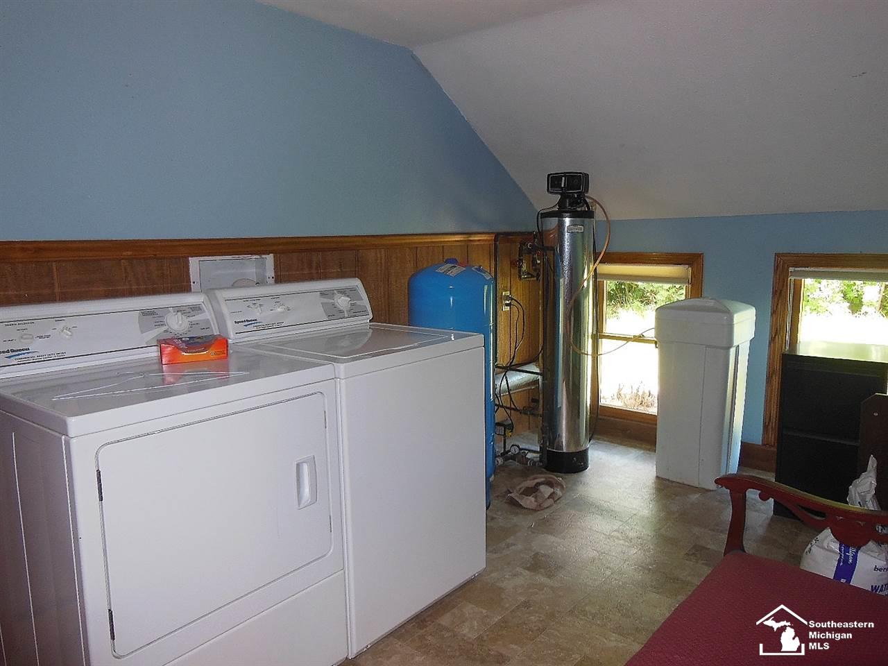 2595 West Rauch Temperance, MI 48182 - Photo 37 of 44