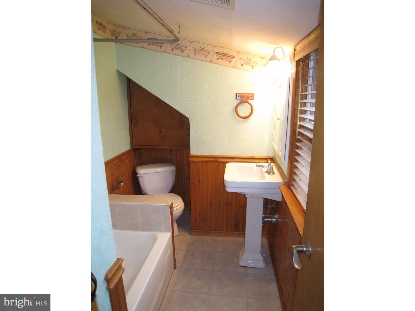 45 Walnut Lane Clementon, NJ 08021 - Photo 14 of 18