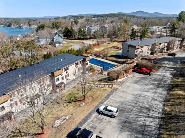 $272,900 | 41 Treetop Circle, Unit 34, Laconia, NH 03246