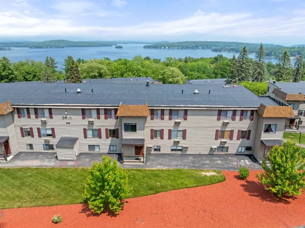 $272,900 | 41 Treetop Circle, Unit 34, Laconia, NH 03246