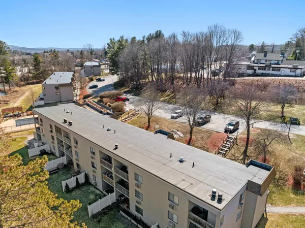 $272,900 | 41 Treetop Circle, Unit 34, Laconia, NH 03246