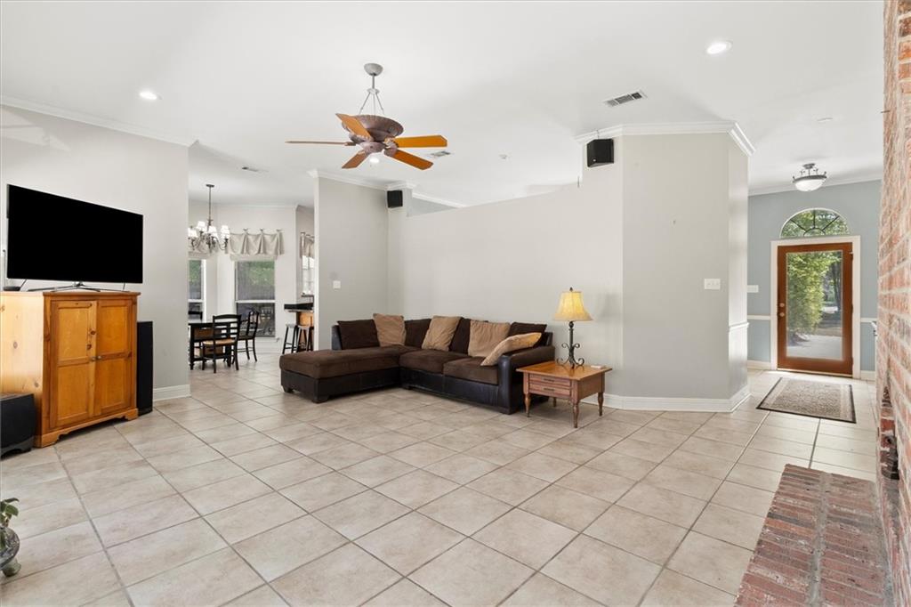 200 Bigner Road Mandeville, LA 70471 - Photo 7 of 24 Gallery Image 7