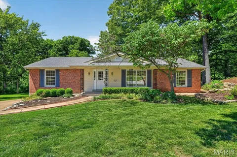 $499,000 | 331 Wildforest Drive, Ballwin, MO 63011