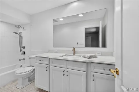 $499,000 | 331 Wildforest Drive, Ballwin, MO 63011