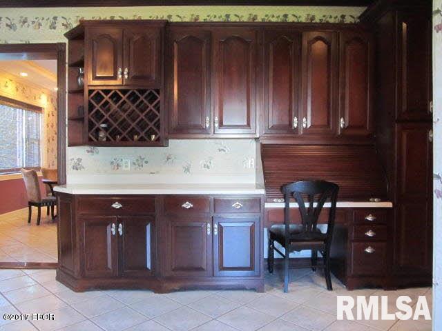 305 West 3rd Street Ina, IL 62846 - Photo 13 of 50