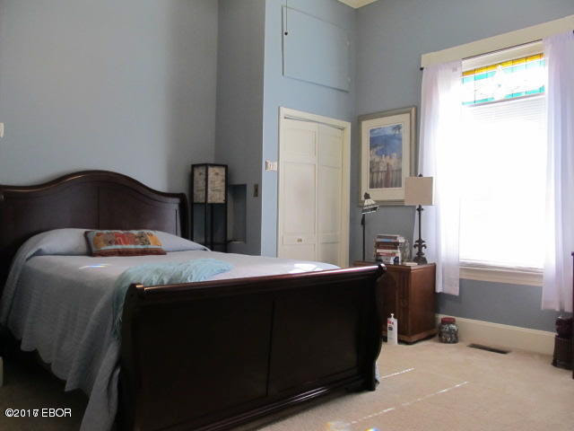 305 West 3rd Street Ina, IL 62846 - Photo 2 of 50
