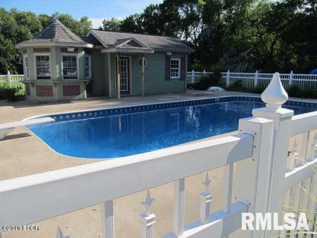 305 West 3rd Street Ina, IL 62846 - Photo 40 of 50