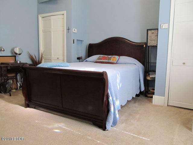 305 West 3rd Street Ina, IL 62846 - Photo 4 of 50