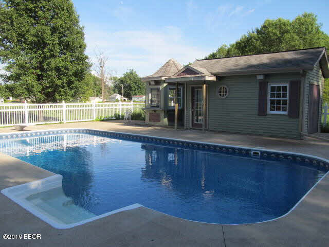 305 West 3rd Street Ina, IL 62846 - Photo 44 of 50