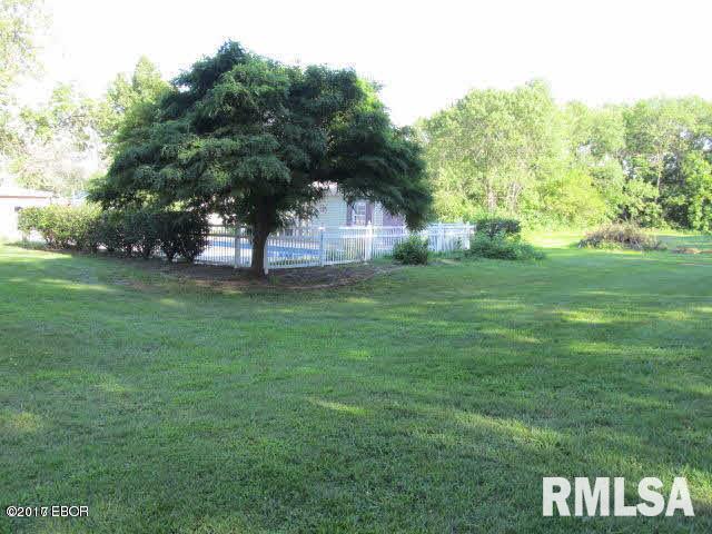 305 West 3rd Street Ina, IL 62846 - Photo 45 of 50