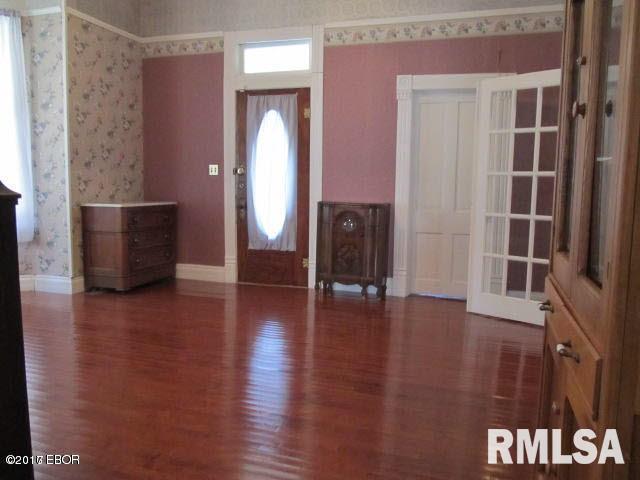 305 West 3rd Street Ina, IL 62846 - Photo 5 of 50