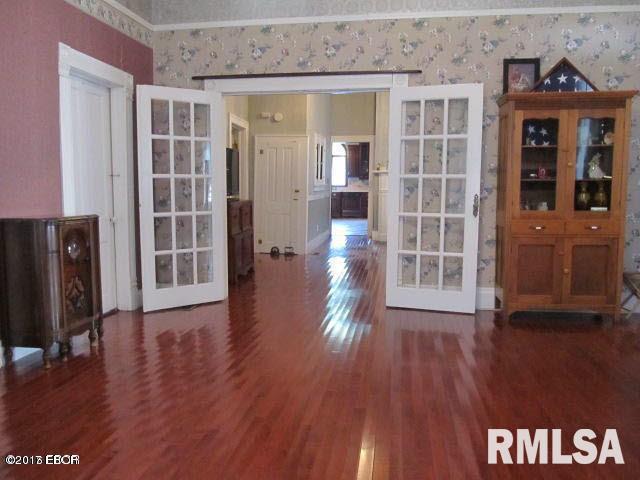 305 West 3rd Street Ina, IL 62846 - Photo 7 of 50