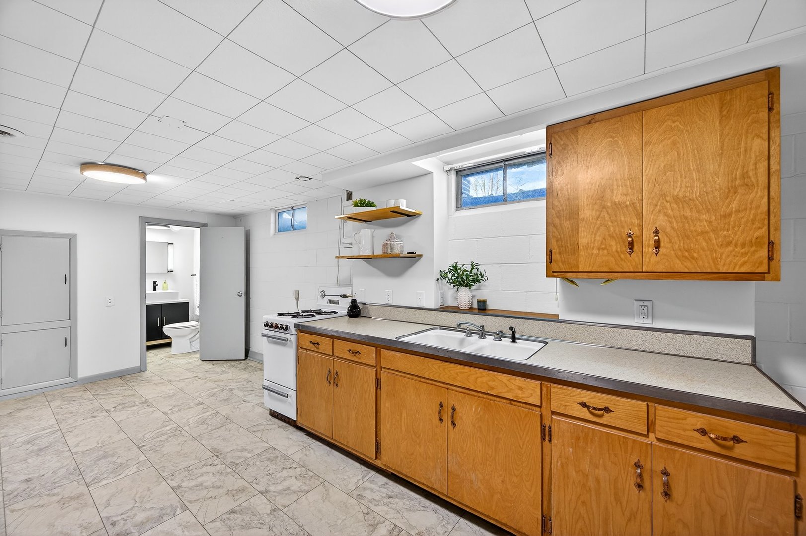 816 West College Avenue Normal, IL 61761 - Photo 26 of 47