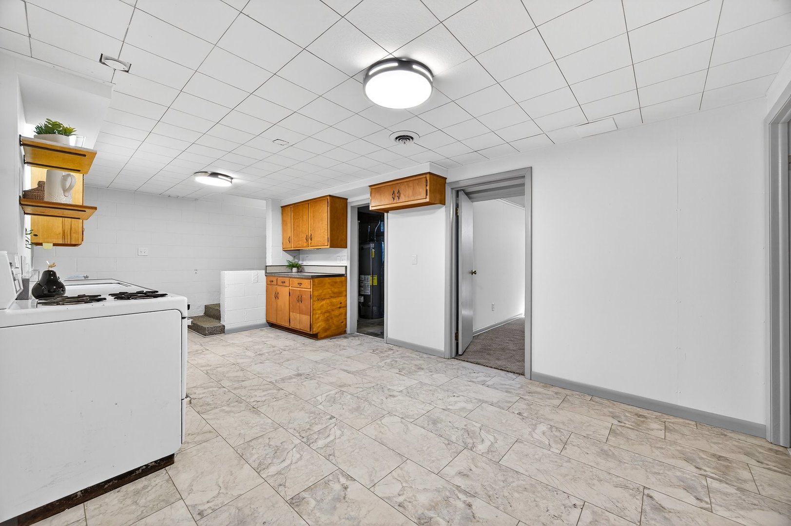 816 West College Avenue Normal, IL 61761 - Photo 29 of 47