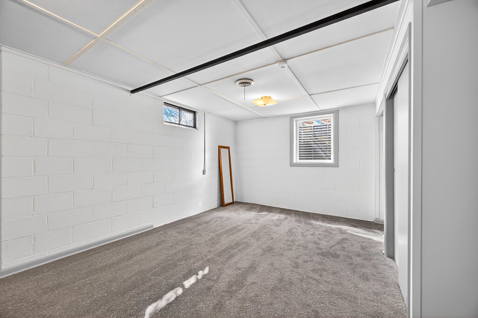 816 West College Avenue Normal, IL 61761 - Photo 32 of 47